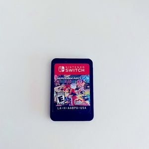 Nintendo Switch Mario Kart 8 game no case perfect working condition